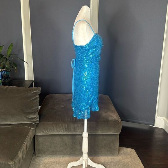 Women’s Blue Sequined Short Prom Party Homecoming Dress Ruffle Hem Size 8 - Picture 5 of 13
